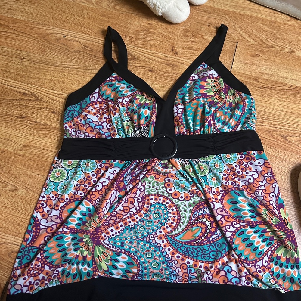 Colorful Paisley Print Dress with Black Accents